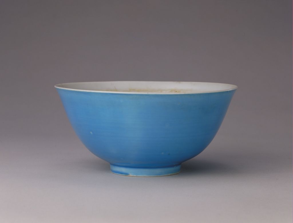 图片[1]-Peacock green glazed bowl-China Archive